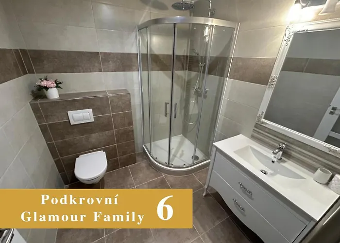 Efipa Glamour Apartament *